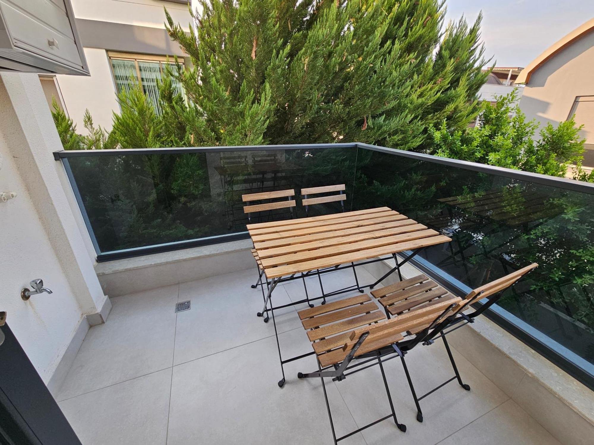 Daire New Flats With Large Living Spaces Close To Lara Beach&kundu Entertaintment Center *