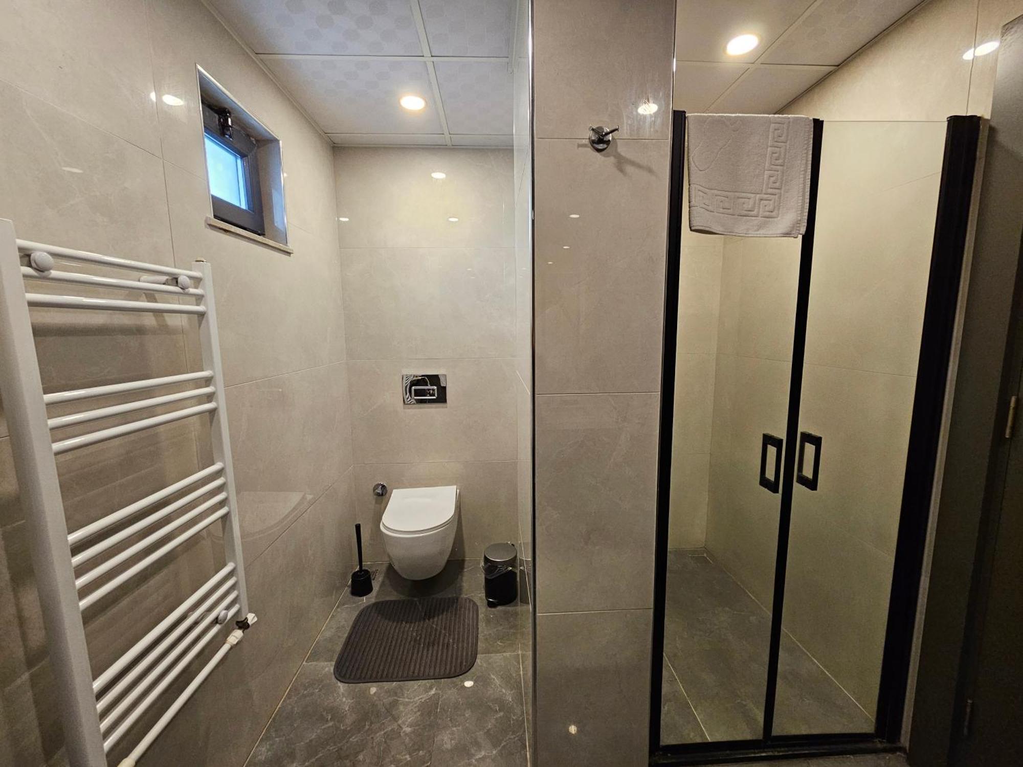 Daire New Flats With Large Living Spaces Close To Lara Beach&kundu Entertaintment Center